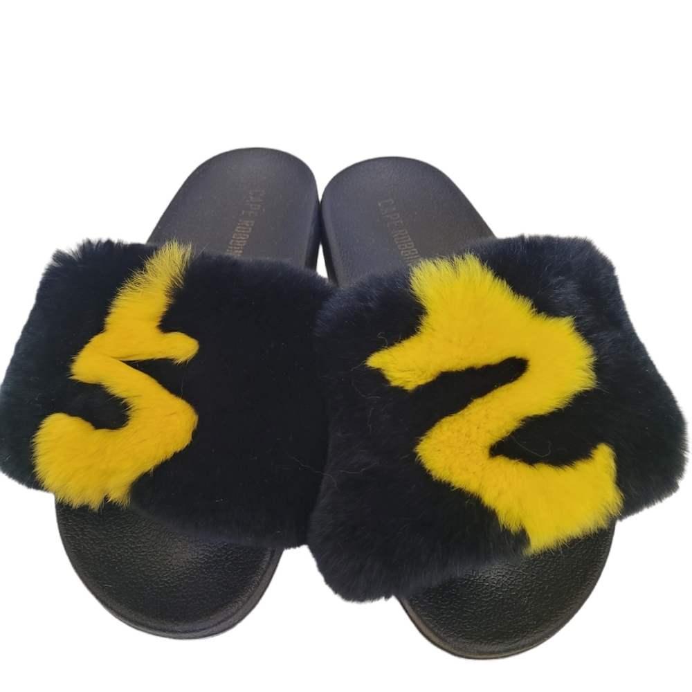 Cape Robbin Slides Faux Fur - Picture 2 of 16
